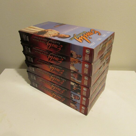VHS Tapes - Emily of New Moon, Complete Season 1 - Picture 5 of 12